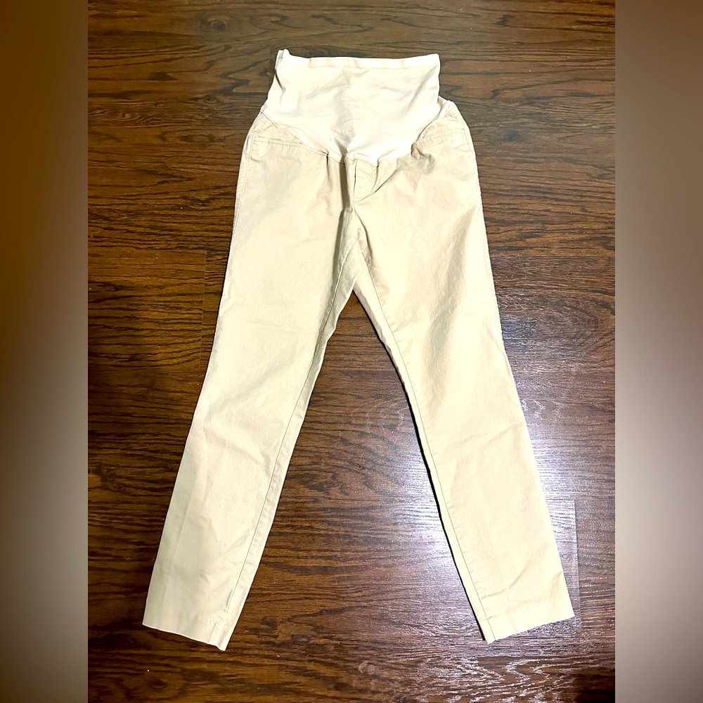 Old Navy Pixie maternity pants. Size 4.